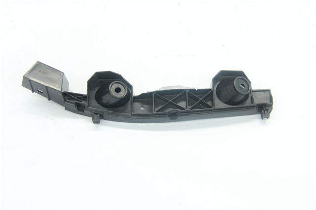 P1531020013A0 Front Bumper Right Locating Bracket for Foton Tunland Pickup