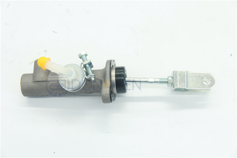 FOTON P1163030002A0 Clutch Master Cylinder Tunland Pickup