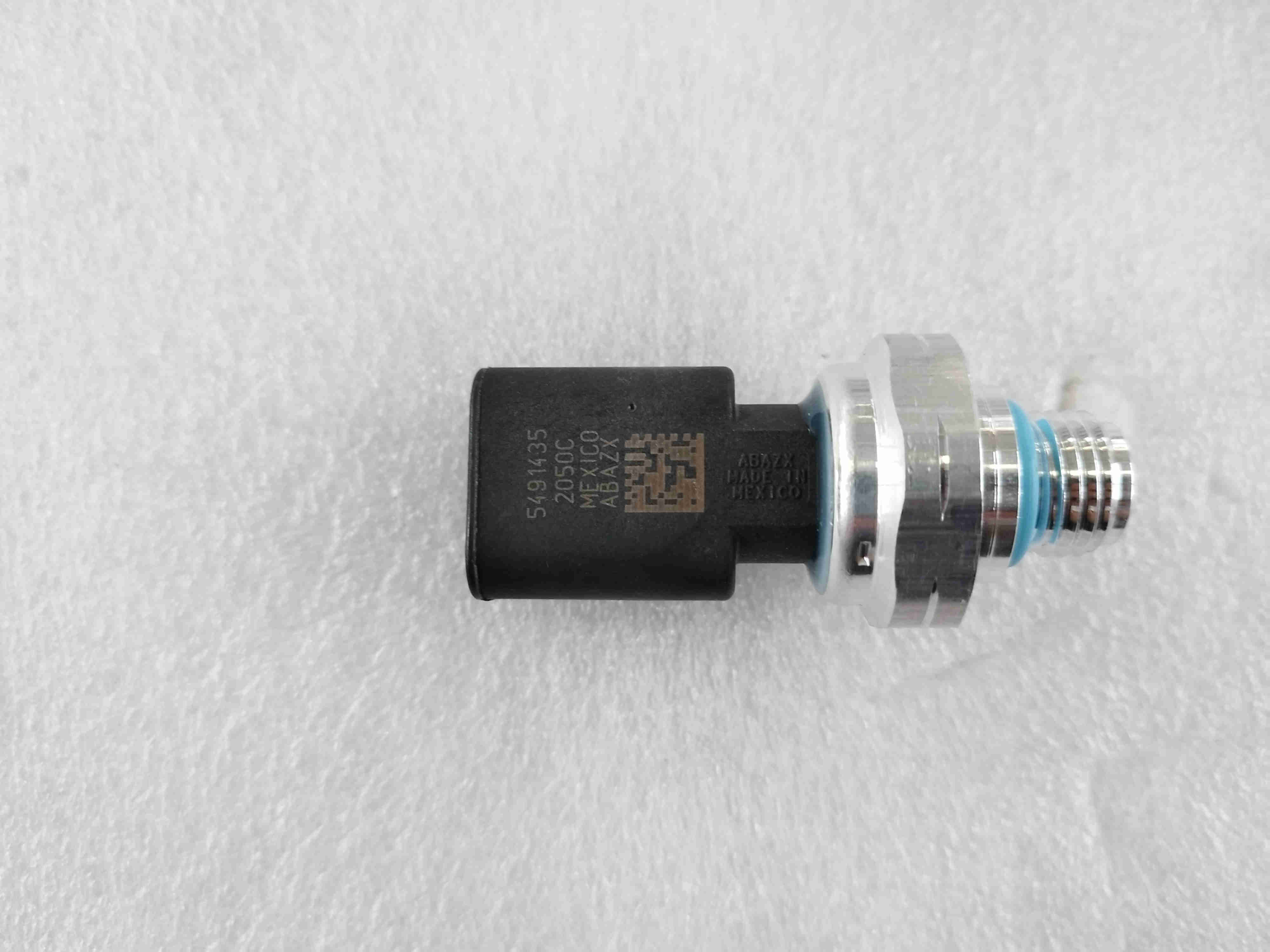 Cummins ISG Engine Genuine Parts Oil Pressure Sensor/5491435