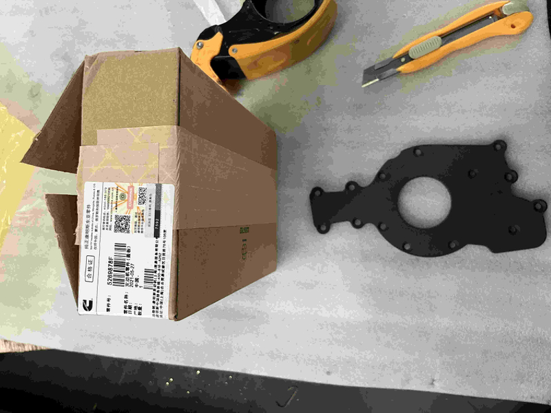 Cummins ISF2.8 engine oil pump cover/5269878F