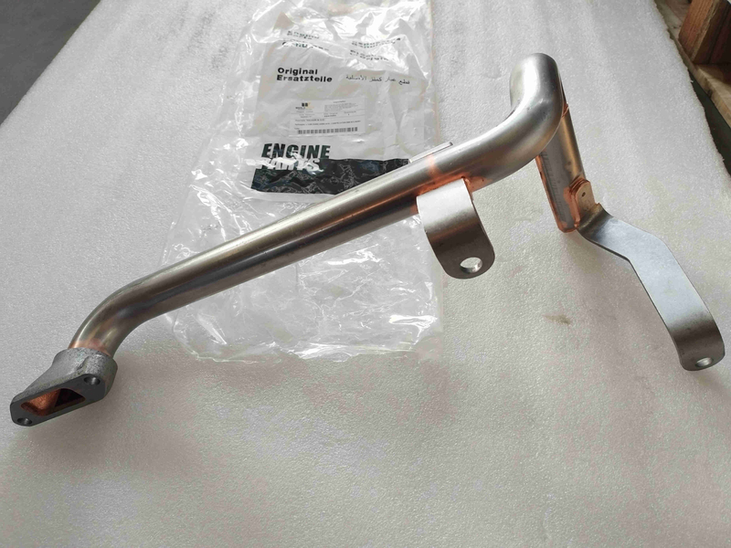 Dongfeng Cummins ISDE diesel engine parts oil suction pipe/4942685