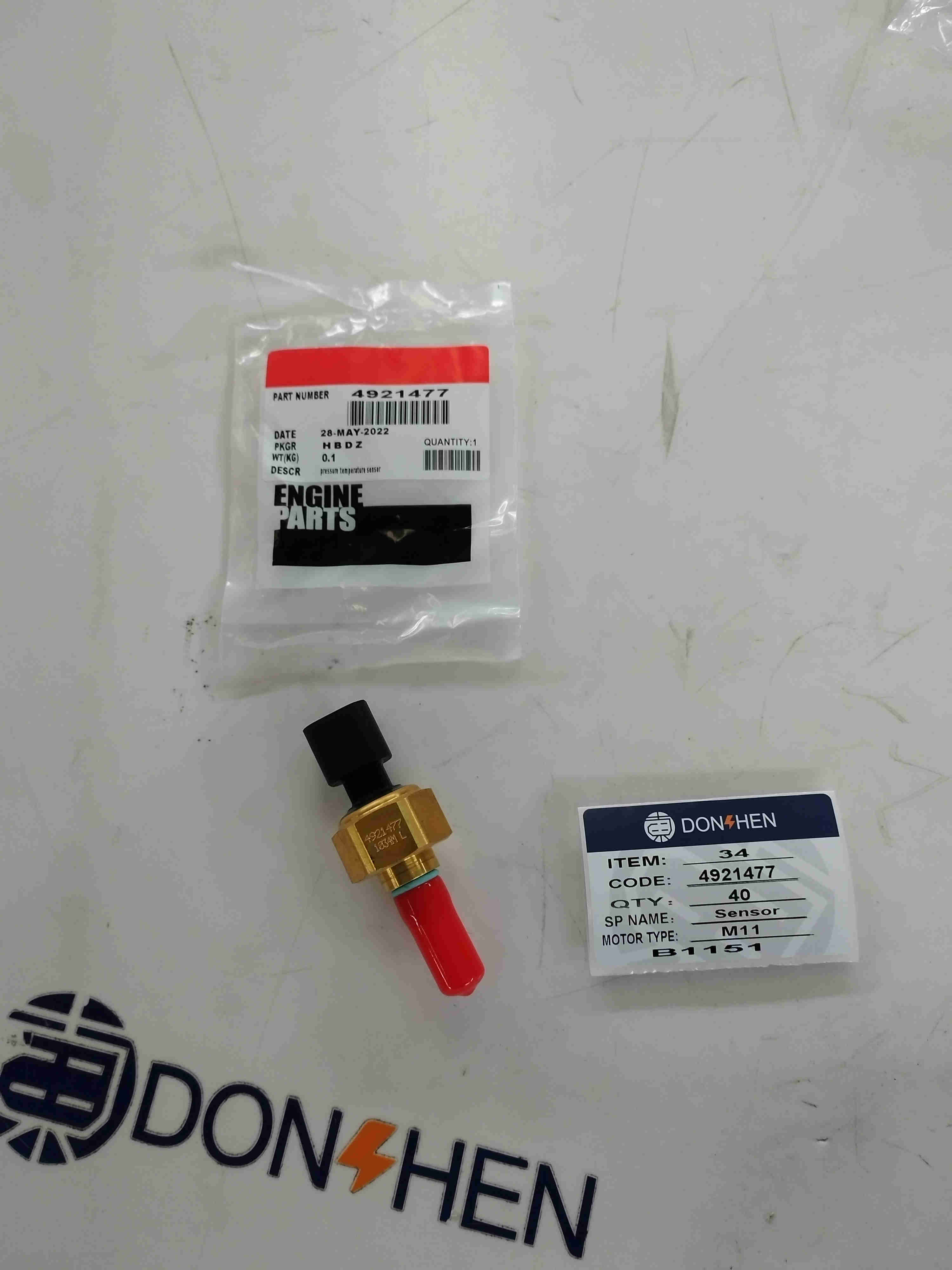 Engine temperature pressure sensor 4921475