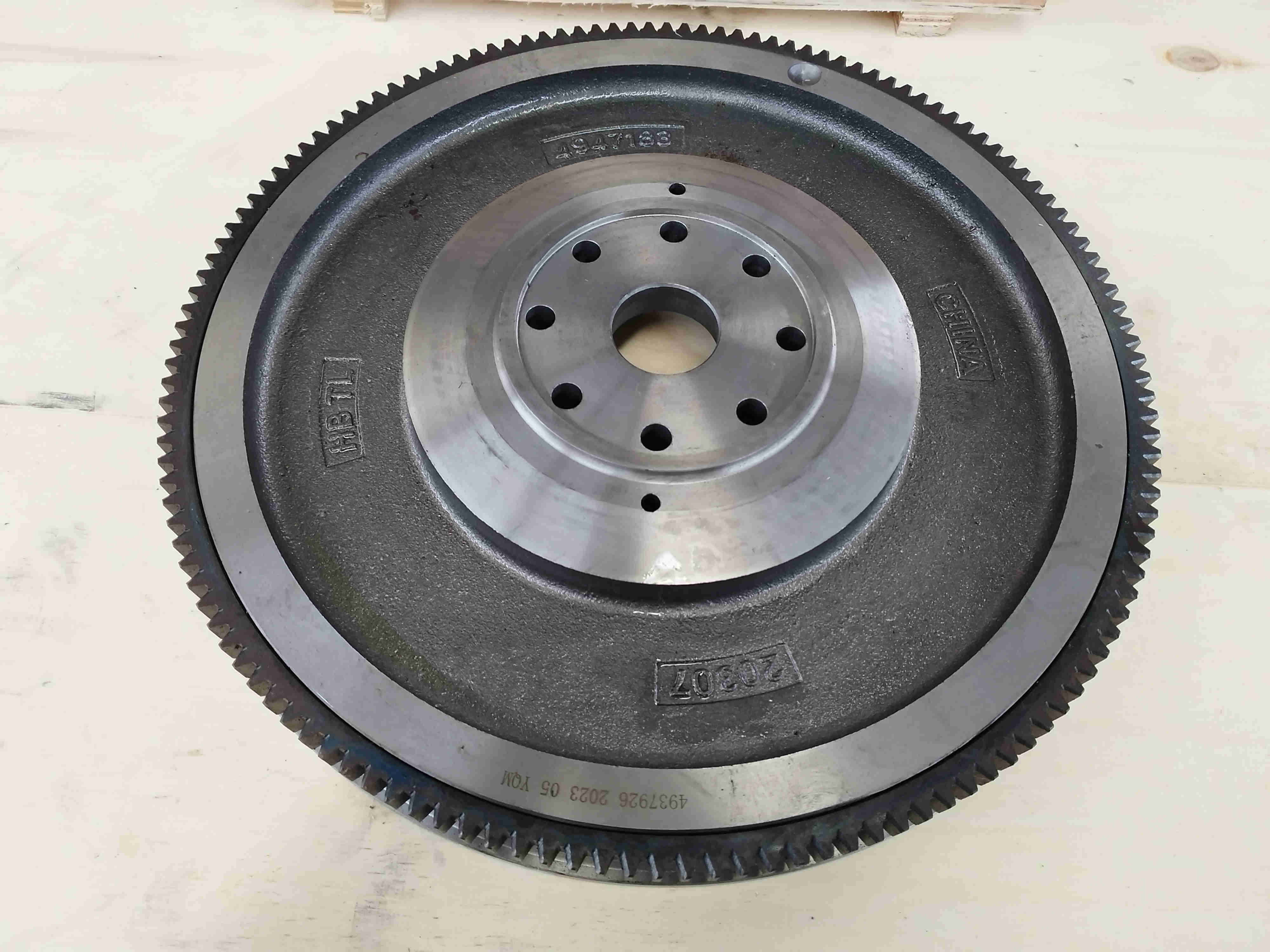  Cummins ISDE Engine Parts Flywheel Assembly 5264583